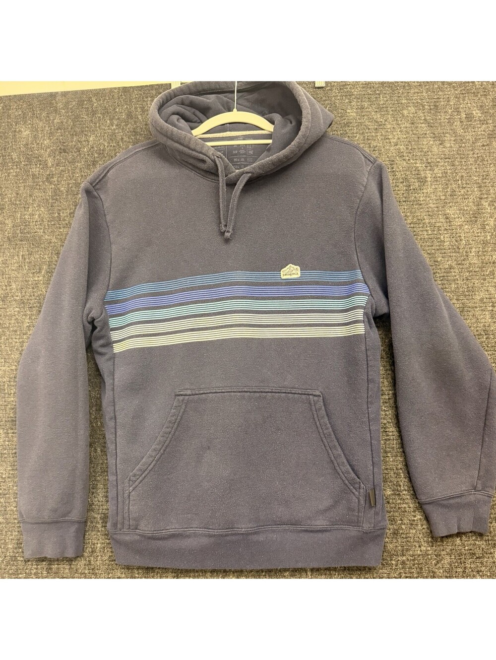 Patagonia Hoodie Mens M Blue Pullover Striped Heavyweight Uprisal Outdoor Pocket - Picture 1 of 6